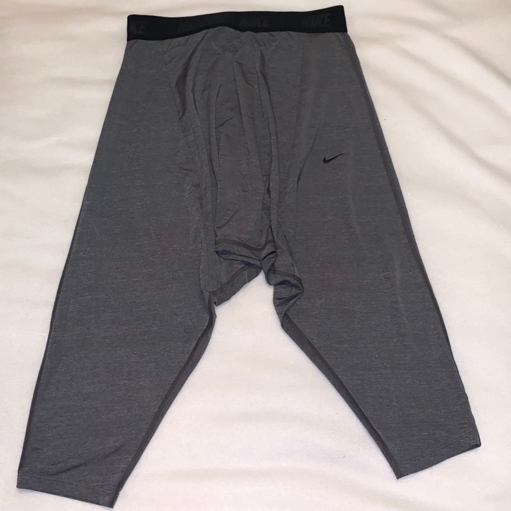 Pre-Owned Nike Dri-Fit Shorts Leggings Gray Men Activewear Athletic Size XS